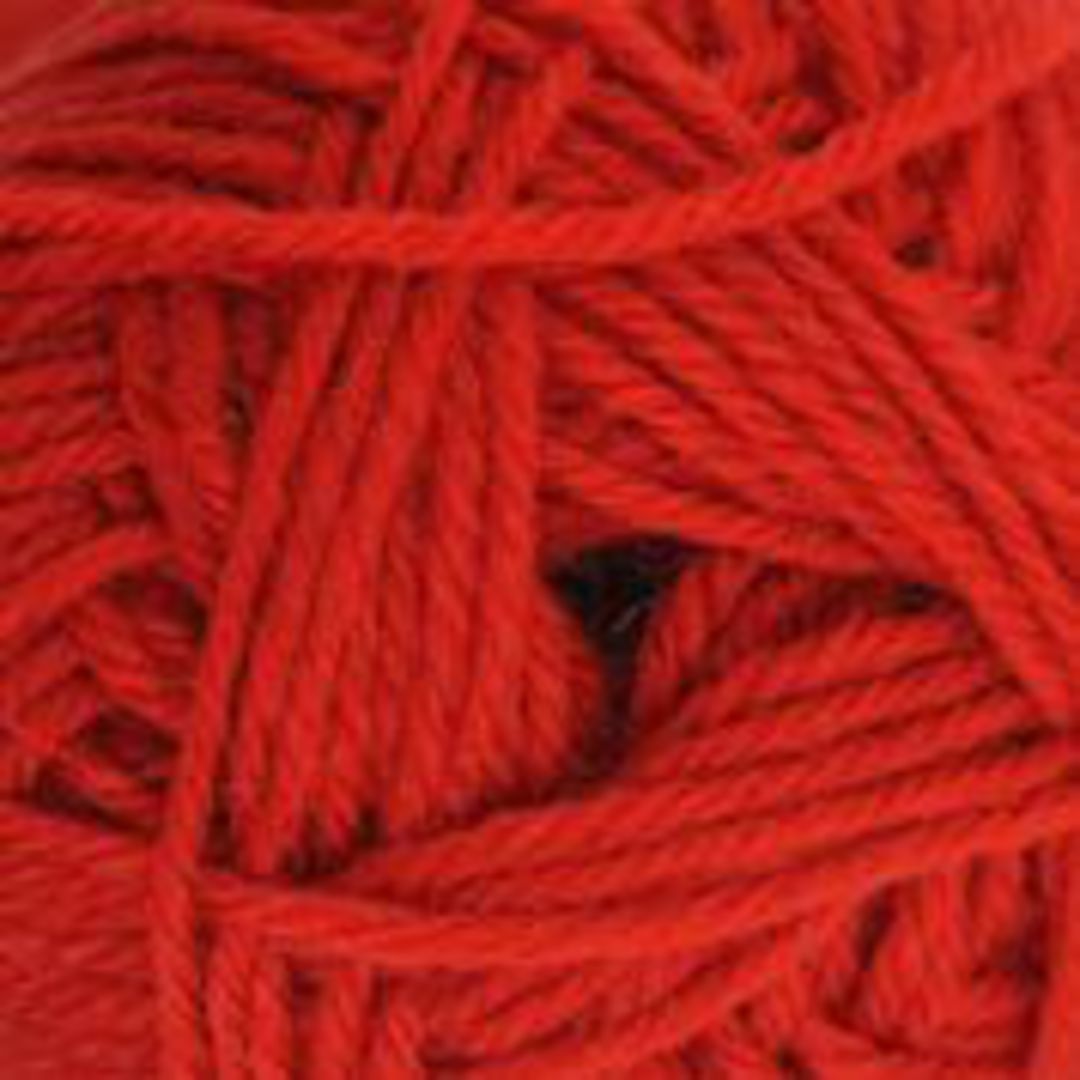 B/W Purely Wool Yarn image 4